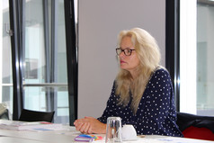 Kirsten Kappert-Gonther bei ihrem Besuch am BIPS. 