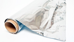 eine Rolle mit Alufolie